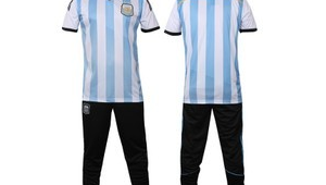 足球服裤子是否必须印号？探讨其背后的规定与实际情况