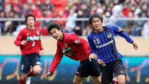 神户与横滨足球对决，谁能称霸赛场？胜利归属成谜