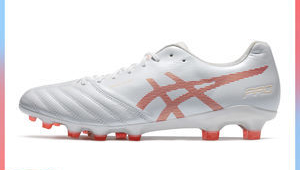 二百以下足球鞋，哪款能凭借颜值脱颖而出？