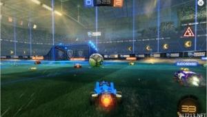 足球进攻对战中,球出界规则你了解吗?