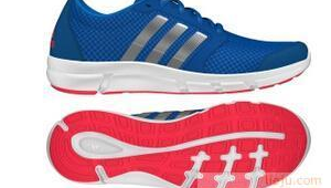 新乡哪里能买到儿童足球鞋,家长们看过来!