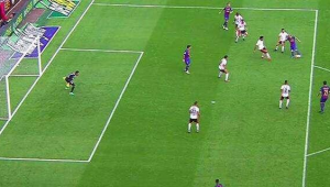 足球假装接球过人是否犯规？规则解读与实战情况分析