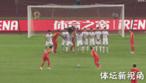 足球开局直接打门可行吗？解析这一战术抉择的利弊与时机