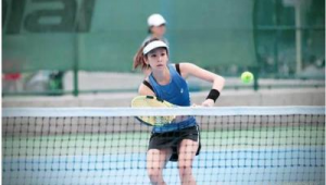 女人的体育偏好：她们真的喜欢看篮球足球吗？