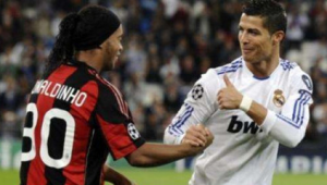 小罗花式足球厉害吗？其精湛技艺背后的惊人魅力令人叹服