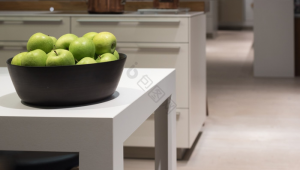 清洗足球要放气吗为什么