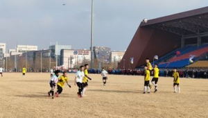 胶州有踢足球的地方吗