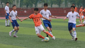 大学选修体育选足球好过吗？这些要点助你轻松应对