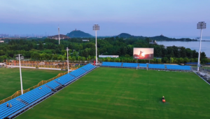 晚上能否进行足球比赛?探寻夜晚足球赛的可行性与挑战