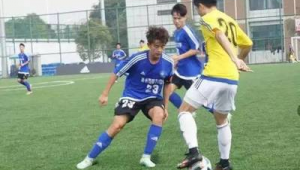 武汉体育大学有足球吗