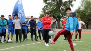 花式足球能否踢职业？探寻其在职业赛场的可能性