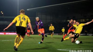 足球半过线算进球吗