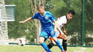 盛乐足球小镇能踢球吗?这里的答案你知道吗