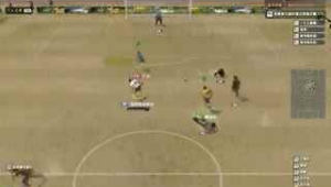 足球能否挡在人前面？探讨足球在特定情境下的作用与规则考量