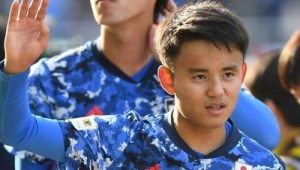 哪队足球球衣能穿两个？背后隐藏着怎样的特别之处？