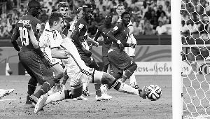 足球比赛真的有黑幕吗？真相究竟是被掩盖还是另有隐情