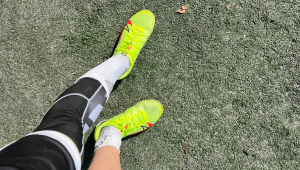 跑步鞋能用于练足球吗?一文为你揭晓答案