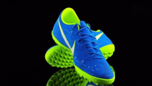 哪款足球鞋最热销?市场热门足球鞋盘点与分析
