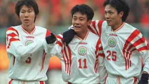 足球衣淡粉色好看吗？独特色彩能否在绿茵场绽放别样魅力