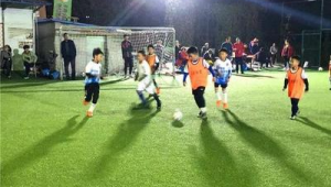 女生踢足球有哪些好处？全方位解析这项运动对女生的积极影响