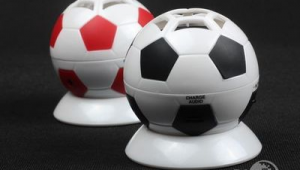 世界杯足球大比拼:哪款评测表现最佳揭秘