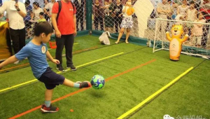 足球好玩吗篮球和足球哪个好玩