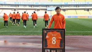 足球俱乐部有退役球衣吗？背后故事与意义深度探究