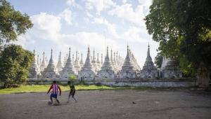 藤球人能否踢足球？探索不同球类运动间的关联与挑战