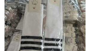 男腿穿足球袜好看吗