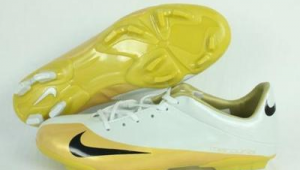 汕头买足球鞋好去处，哪里能挑到心仪又靠谱的战靴？