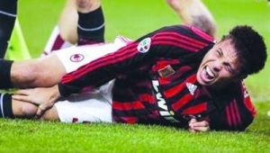 腿骨折康复后还能尽情驰骋绿茵场踢足球吗？