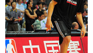 打NBA的人能否去踢职业足球？两者之间存在怎样的关联？