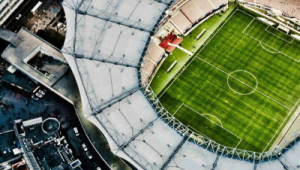 虹口足球场有华为吗