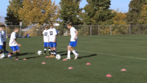 中考足球传球规则：会出现跳球情况吗