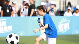 女性踢足球会怀孕吗 探讨足球运动与女性生育的关联