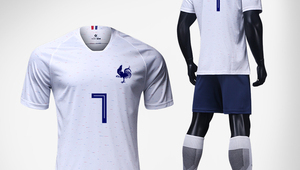 定制足球球衣白色好看吗？颜值与个性的足球服色彩之选
