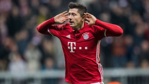 足球不可以替补球吗