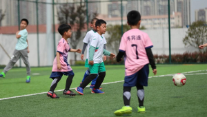 踢足球的最佳战靴之选,哪双能助你驰骋绿茵场?