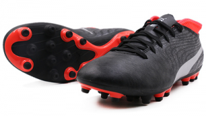 男式短钉足球鞋哪款好看？这些款式设计超吸睛
