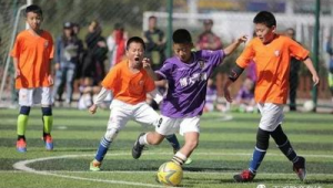 业余足球:认真训练与否,关乎体验与成长?