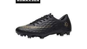 布足球鞋容易受伤吗