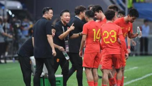 足球比赛中教练稀缺?背后原因及对赛事的影响深度剖析