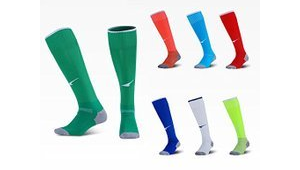 跑1000能穿足球袜吗？探究其适用性与影响因素