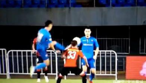 足球主裁判会踢球吗？背后那些鲜为人知的故事与真相