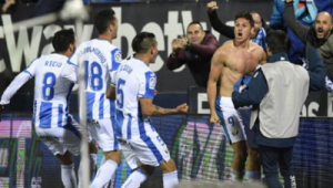 足球比赛超时进球是否算数?规则解读与争议探讨