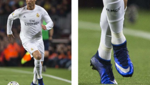 C罗穿过的足球鞋款式大盘点