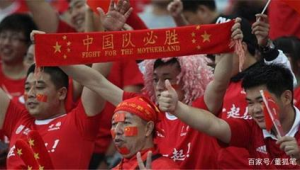 大家不觉得足球无聊吗?激情对抗与团队协作背后的别样魅力