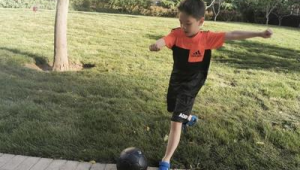 儿子踢足球真能长高吗？探究足球运动与孩子身高增长的关联