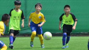 踢足球会把个子踢矮吗？真相究竟如何