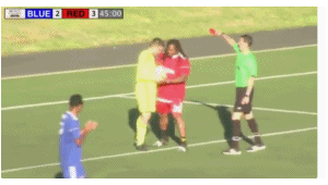 踢足球11人阵容含替补吗 探讨足球比赛人员构成相关疑问